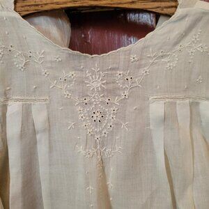 1930s Vintage Handmade White Toddler Gown Embroidered Lace ~ 1 Year